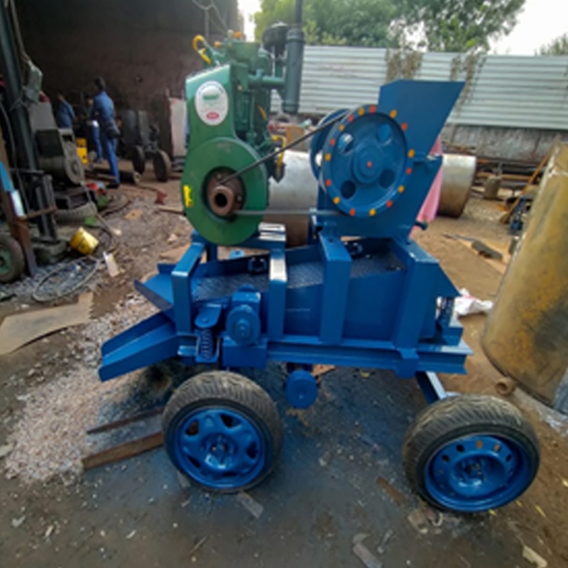3-TPH-STONE-CRUSHER-MACHINE-WITH-DOUL-SCREEN