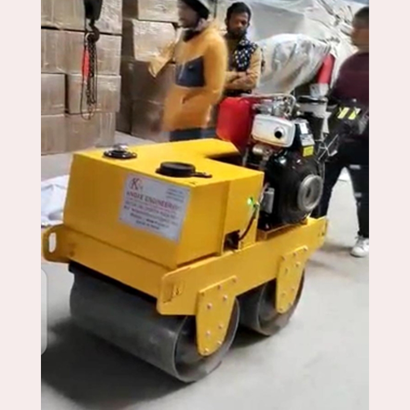 WALK-BEHIND-DOUBLE-DRUM-ROLLER-2